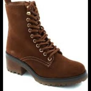 BNWT Steven Steve Madden Grandy Suede Lug Sole Hiker Lace Up Boots in Chocolate